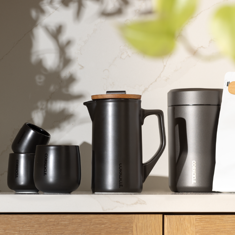 ceramic-french-press-c4 FP_Lifestyle2.png
