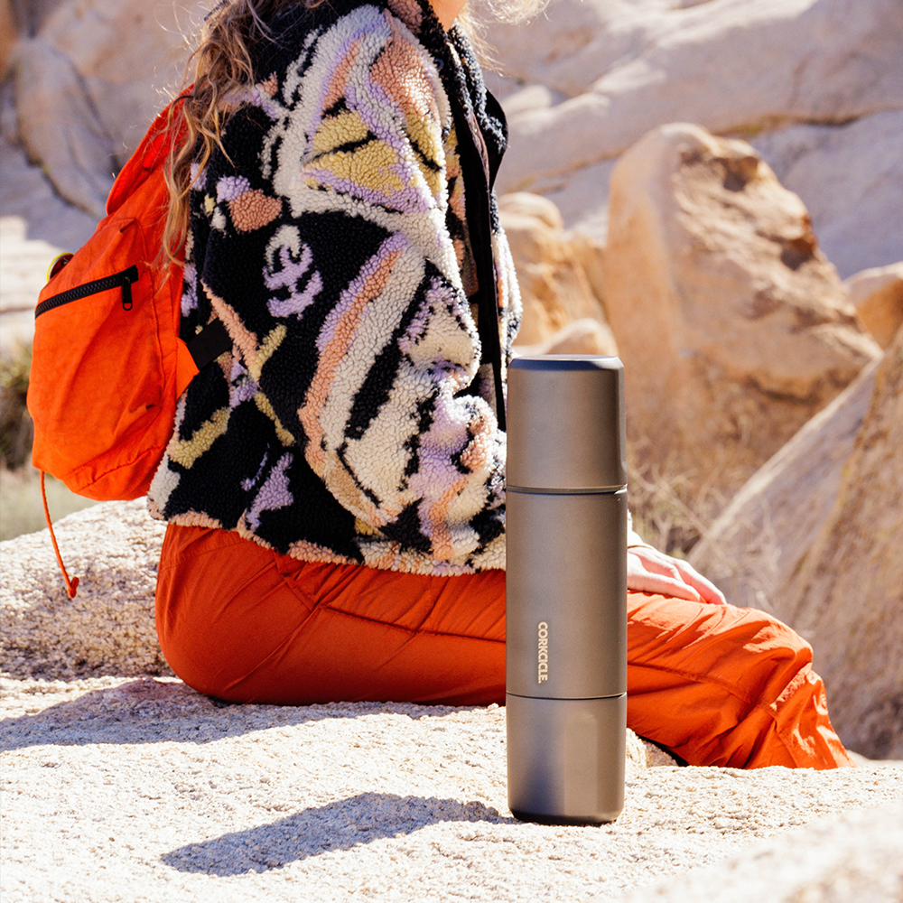 traveler-w8 Traveler_Lifestyle_2.png